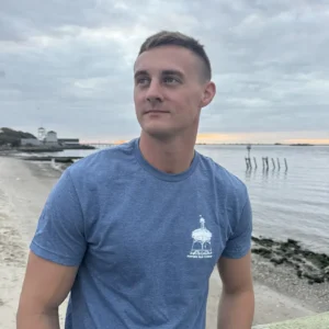 Frying Pan Tower Casual T-Shirt – Heather Blue
